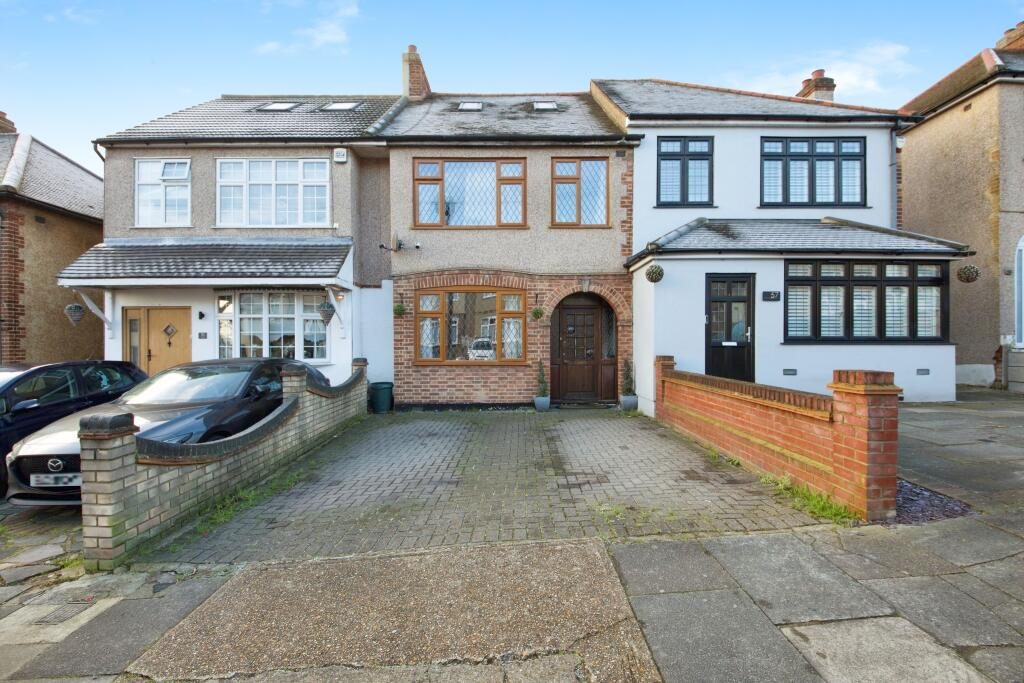Terraced House