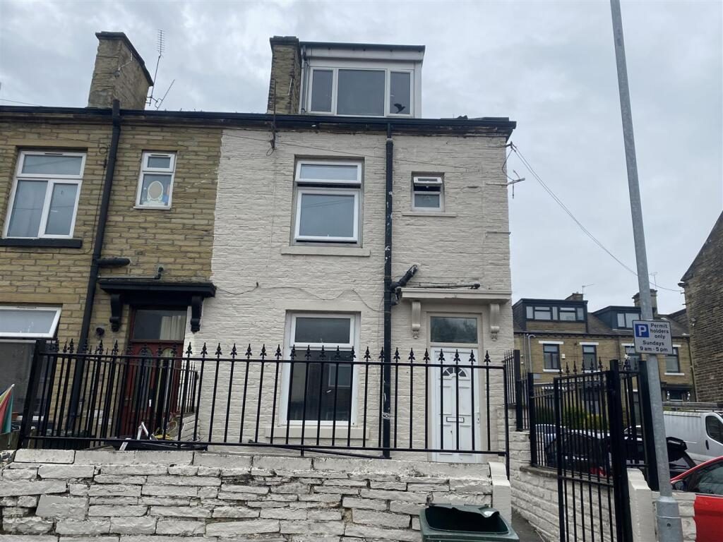 Terraced House