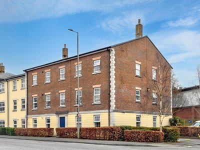 Property on OX12 9NF