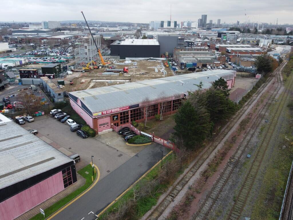 Distribution Warehouse