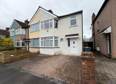 Property on Sunningdale Avenue, TW13 5JU
