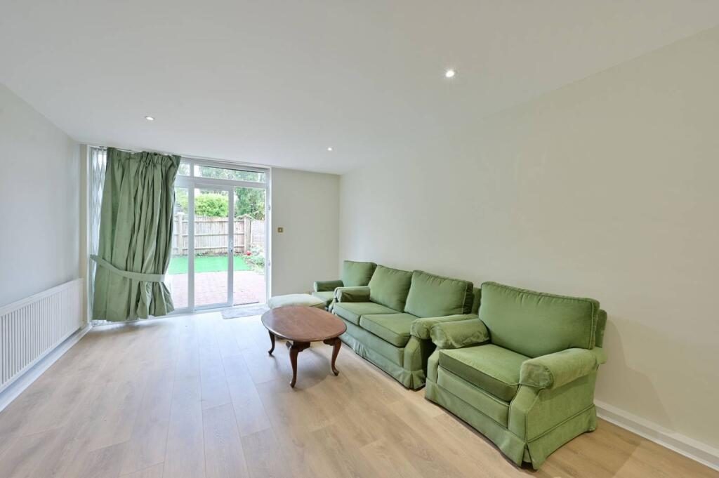 Terraced House