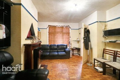 Property on Detling Road, DA11 8DH