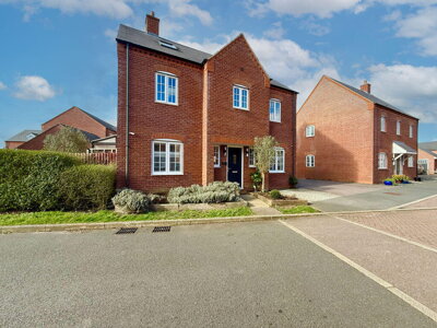 Property on Arch Grove, HP18 0UN