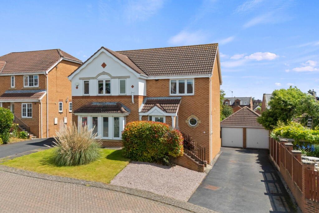 Property main image