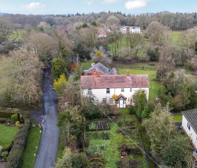 Property on Chapel Lane, DY14 9XF