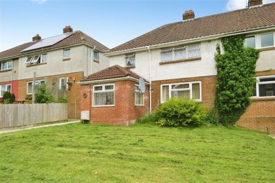 Property on Ffordd Ganol, CF31 1TR