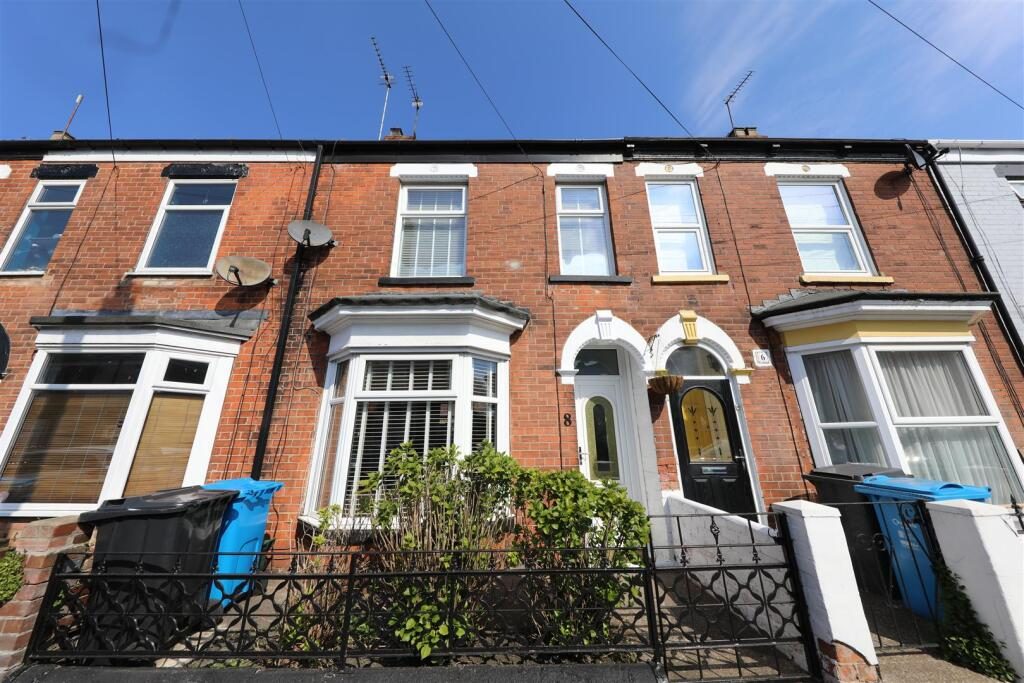 Terraced House