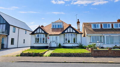 Property on Western Esplanade, CT6 8JA