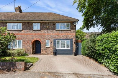 Property on Cramptons Road, TN14 5DS