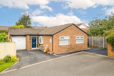 Property on Dodd Avenue, CV34 6QR