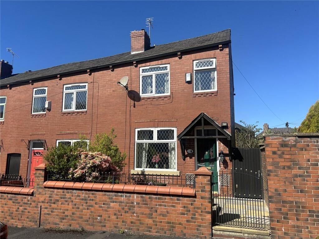 Terraced House