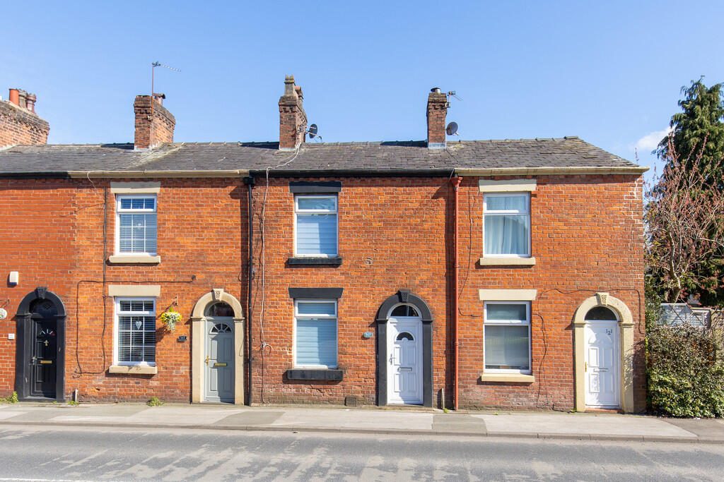 Terraced House