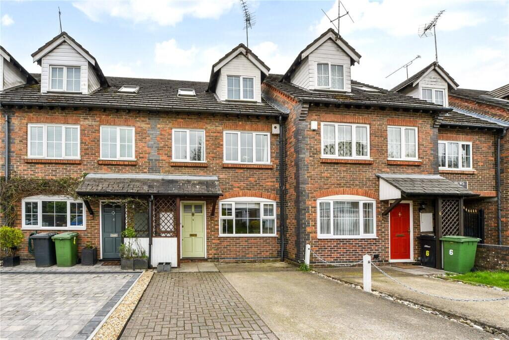 Terraced House
