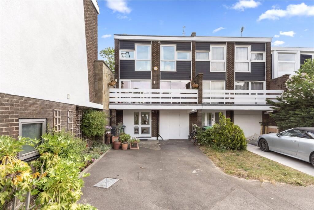 Terraced House