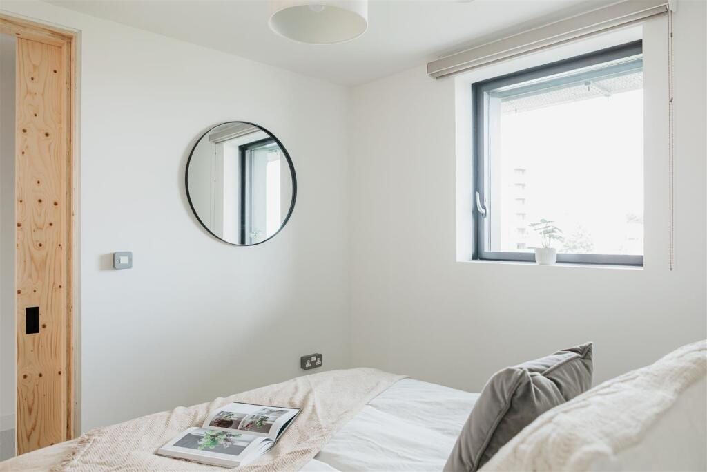 Thumbnail 13