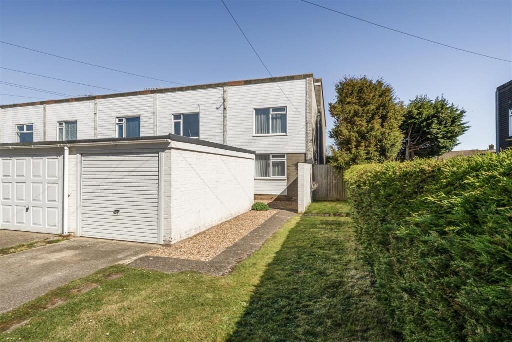 Terraced House