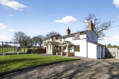 Property on Ffordd Y Bont, CH7 4LS