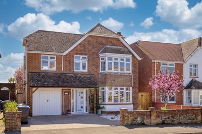 Property on Minster Road, CT11 0JL