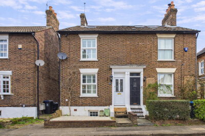 Property on Herbert Street, HP2 5HP