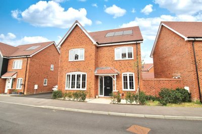 Property on Oakland Road, SO32 2SX