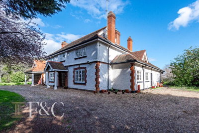 Property on Tylers Road, CM19 5LG