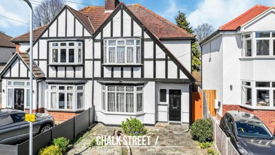 Property on Suttons Gardens, RM12 4LD