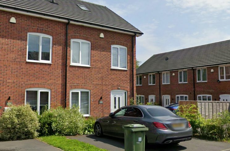 Property main image
