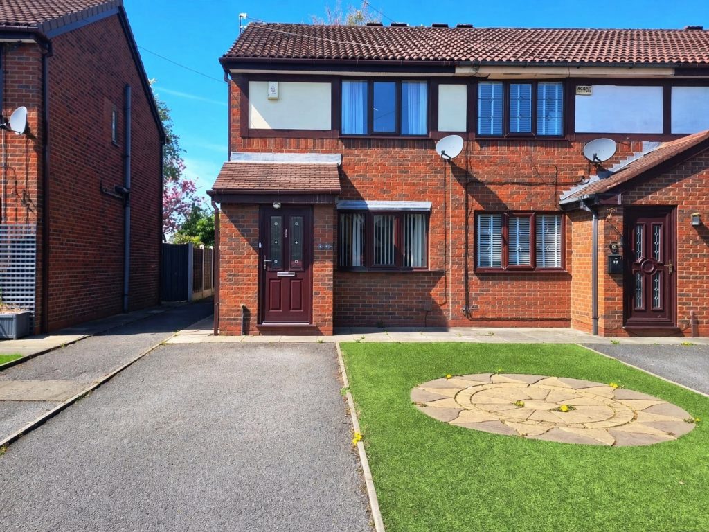 Terraced House