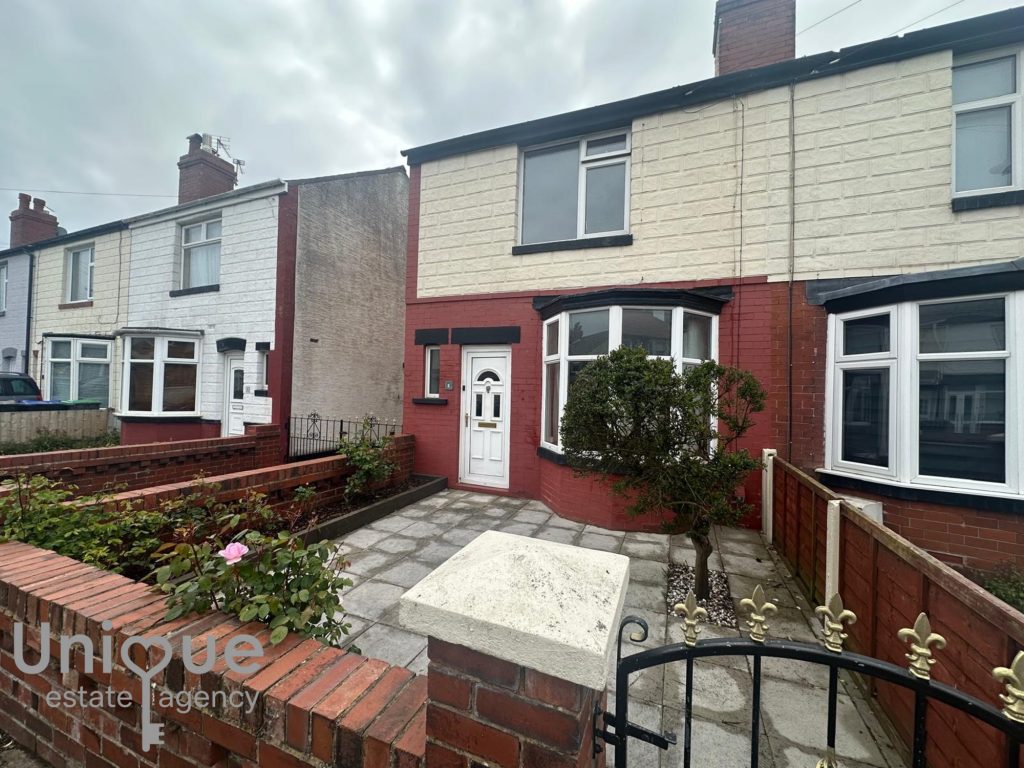 Terraced House
