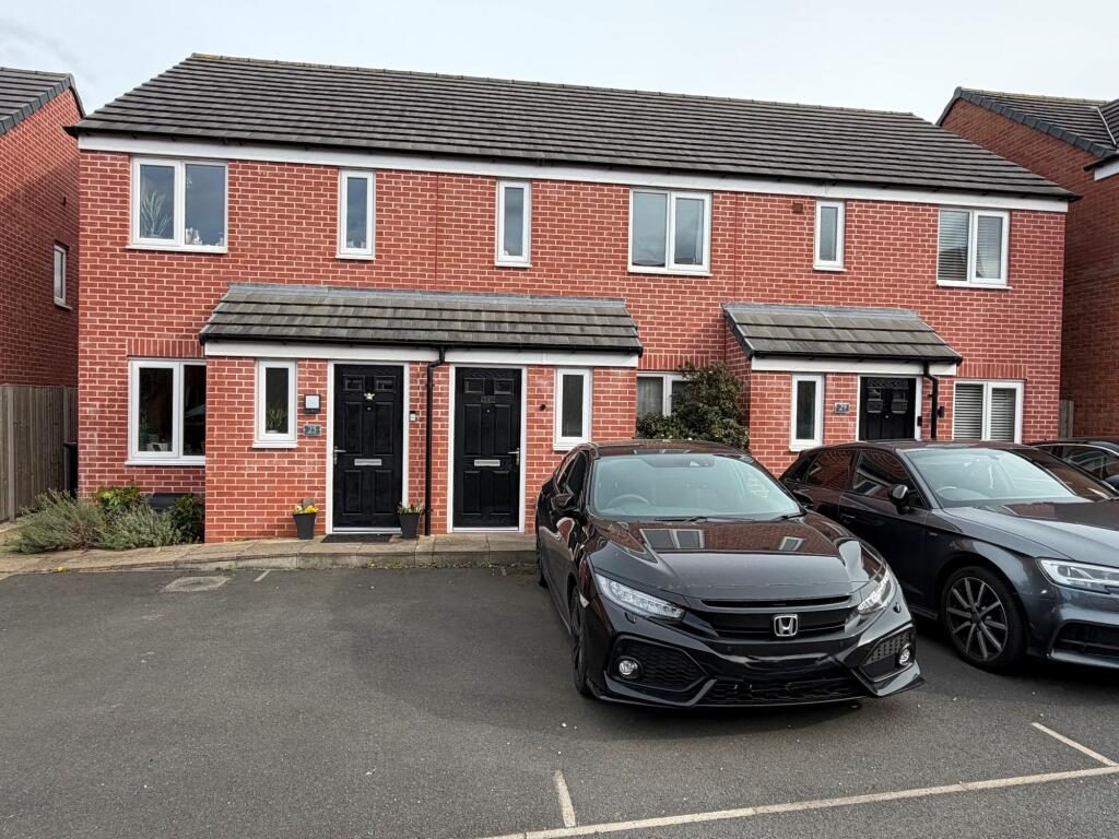 Terraced House