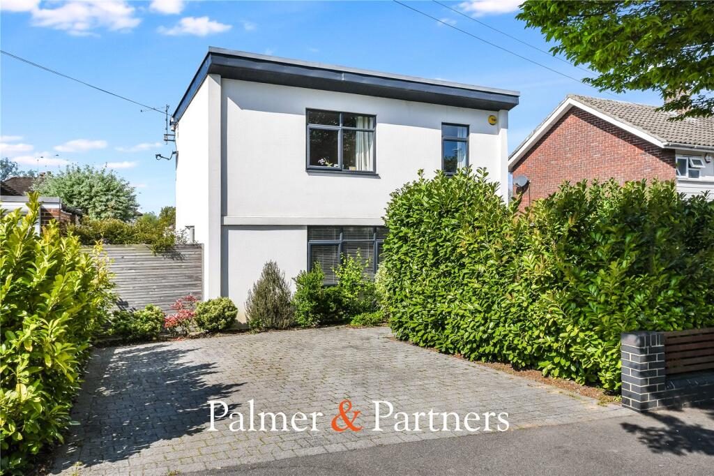 Property main image