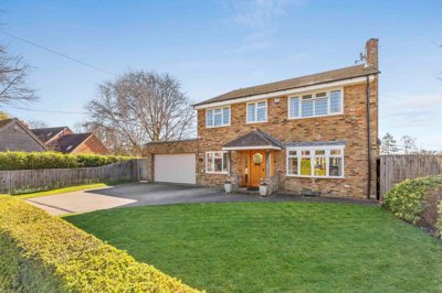 Property on Bridge Street, HP17 9TW