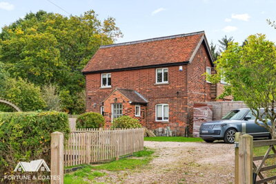 Property on Carters Green, CM17 0NX