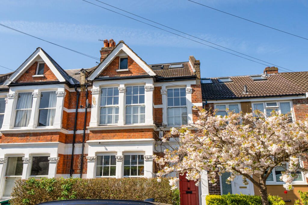 Terraced House