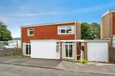 Property on The Hannants, SA10 7DE