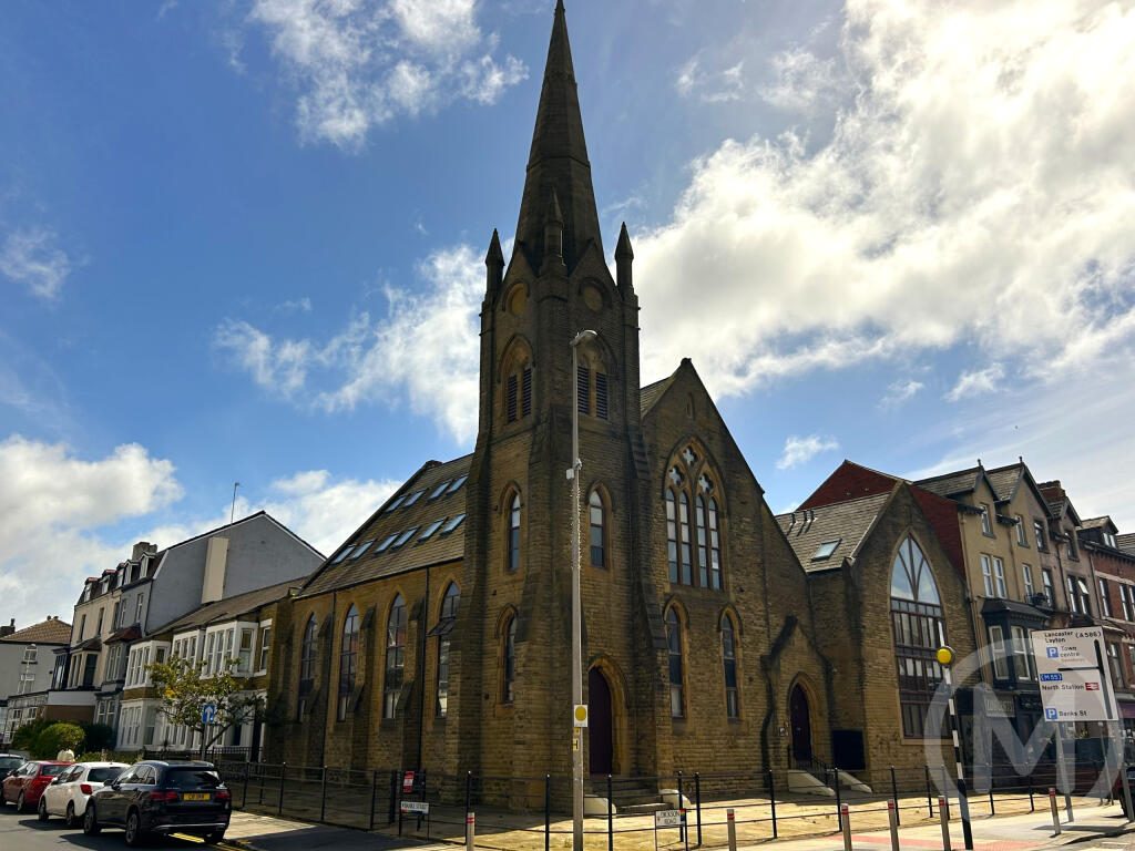 Property main image