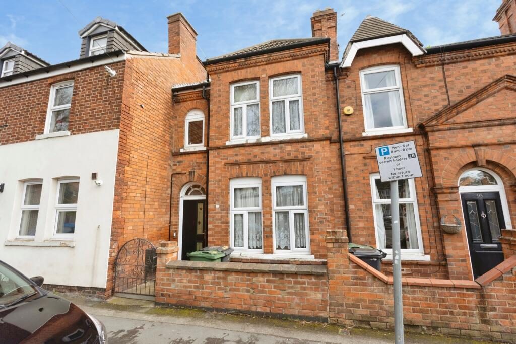 Terraced House