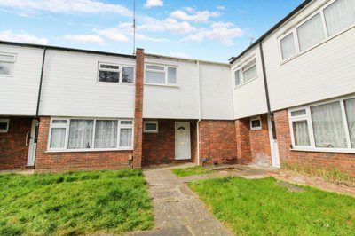 Property on Lulworth Close, GU14 8TP