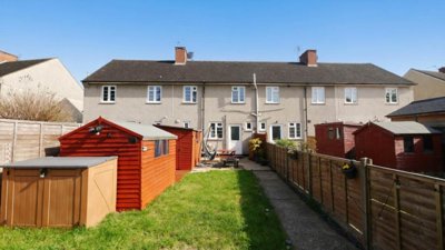 Property on Stonecross Road, AL10 0HR