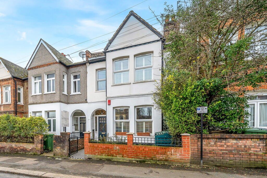 Terraced House