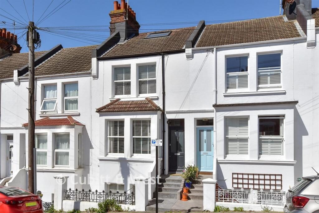 Ground Maisonette