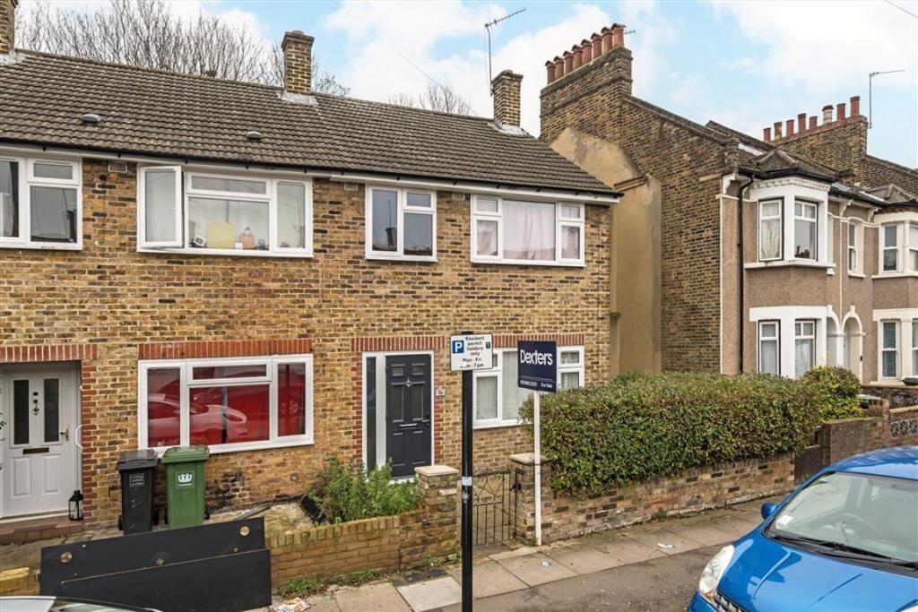 Terraced House