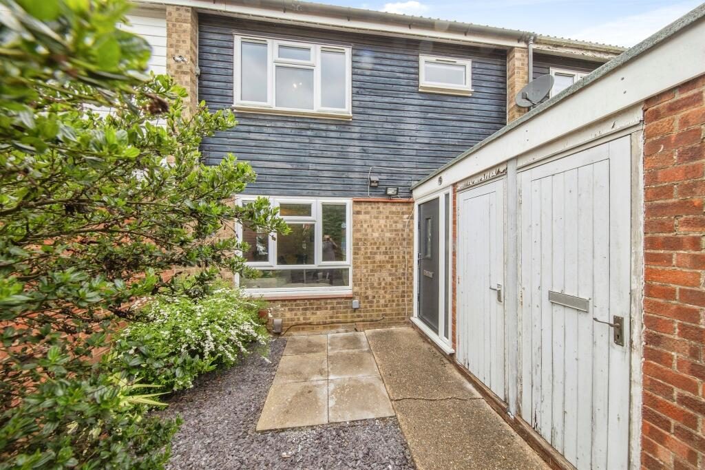 Terraced House