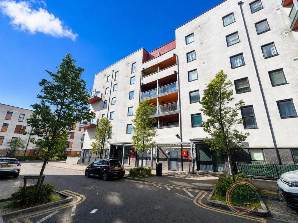 Property main image