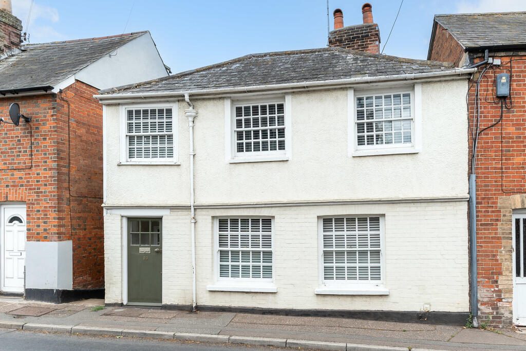 Terraced House