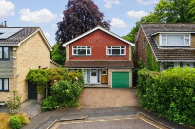 Property on Hillside, SG8 9AY