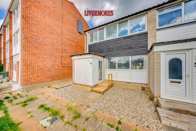 Property on Cowdrey Court, DA1 2PL