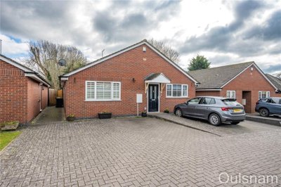 Property on Birmingham Road, B61 0FR