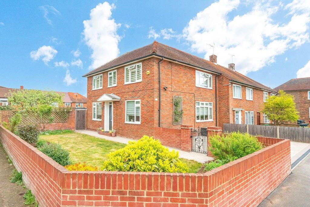 Property main image